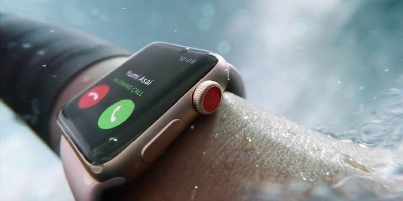 Apple Watch saves kitesurfer’s life