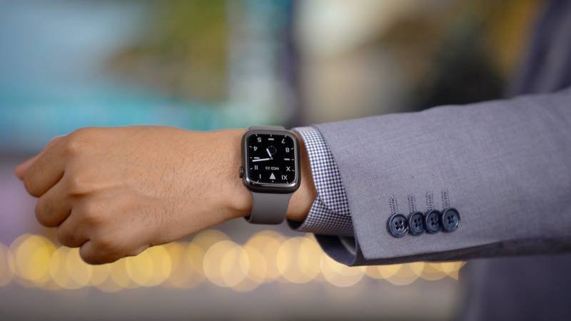 series-5-on-wrist-suit
