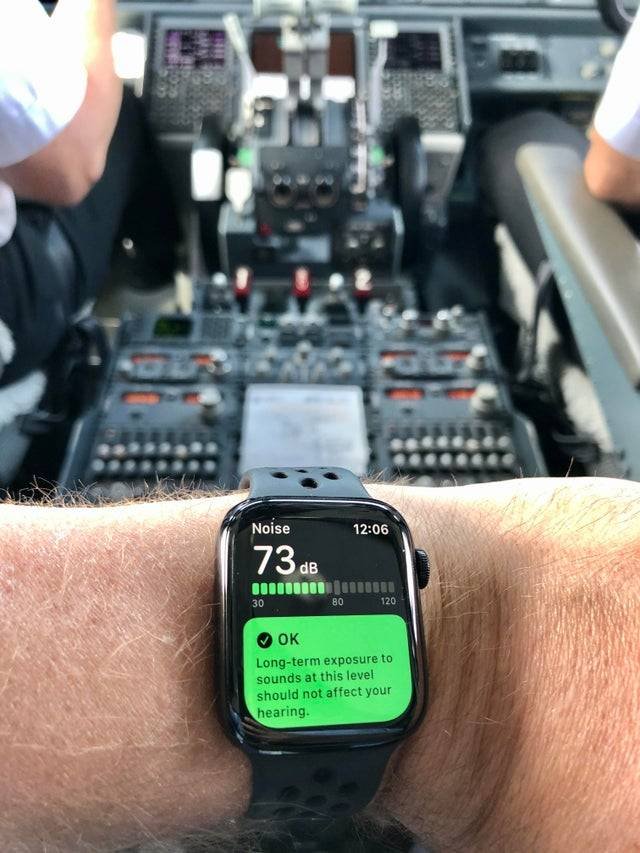 A Reddit User Measured the Noise Level on a Boeing 737