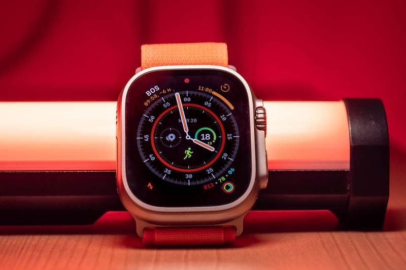 What are the drawbacks of owning an Apple Watch?