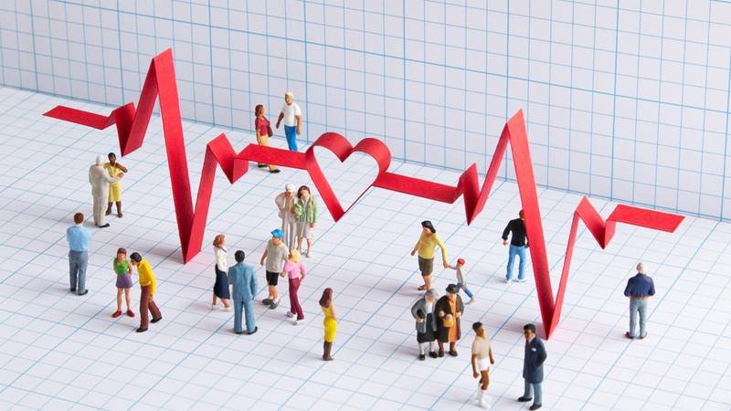 Apple-heart-health-hero_big.jpg.large_2x