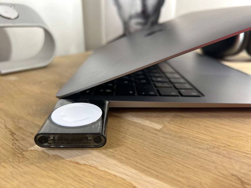 Apple Watch Pitaka Charger USB C